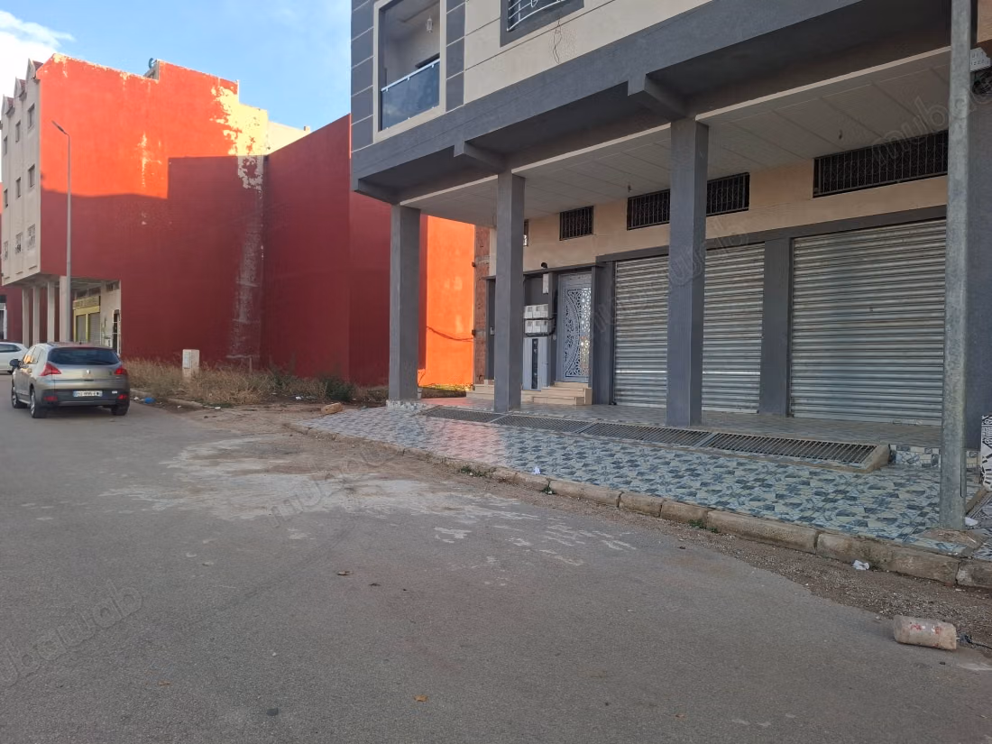 Vend local commercial lotissement MAIMADI