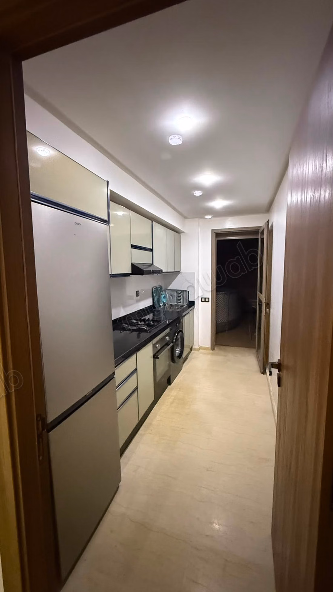 Dúplex en Hay Charaf con una superficie de 132 m². Bien amueblado
