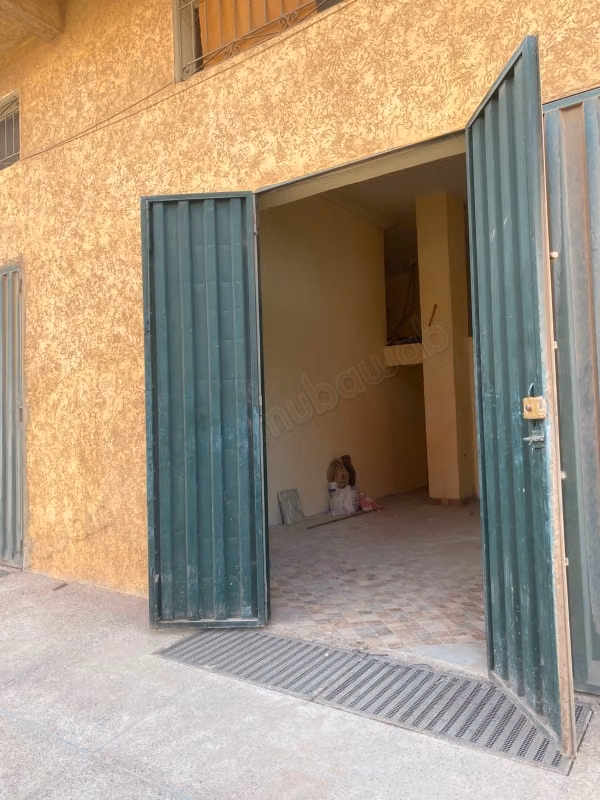 Commercial properties for rent in Victoria. Total area 60 m²