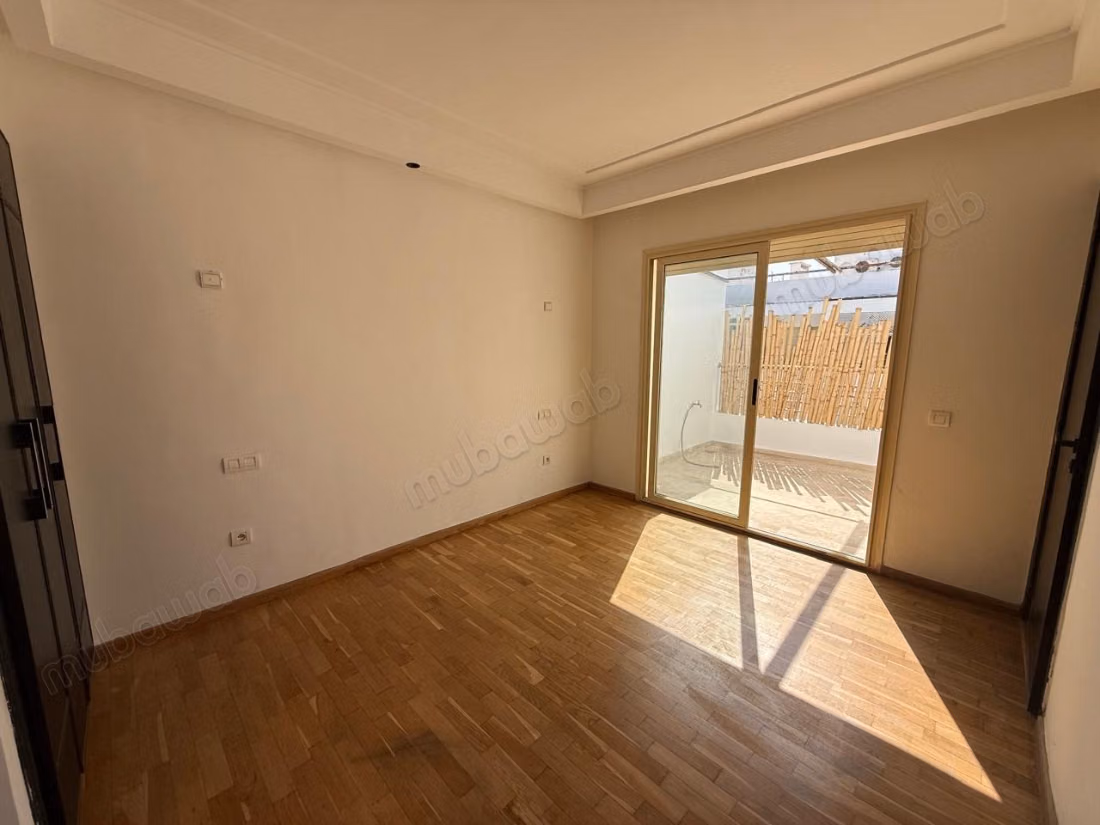 À louer – joli duplex la corniche/bourgogne 3 ch