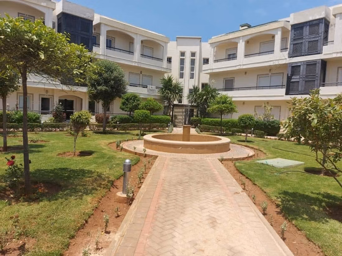 Appartamento in affitto presso la Spiaggia di Oued Cherrat. Superficie di 120 m². Ben arredato