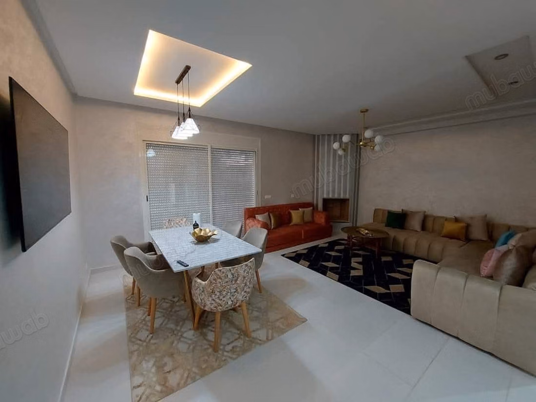 Appartamento in affitto presso la Spiaggia di Oued Cherrat. Superficie di 120 m². Ben arredato