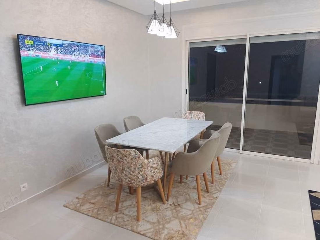 Appartamento in affitto presso la Spiaggia di Oued Cherrat. Superficie di 120 m². Ben arredato