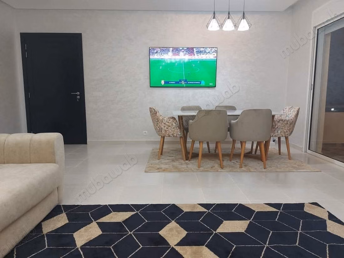 Appartamento in affitto presso la Spiaggia di Oued Cherrat. Superficie di 120 m². Ben arredato