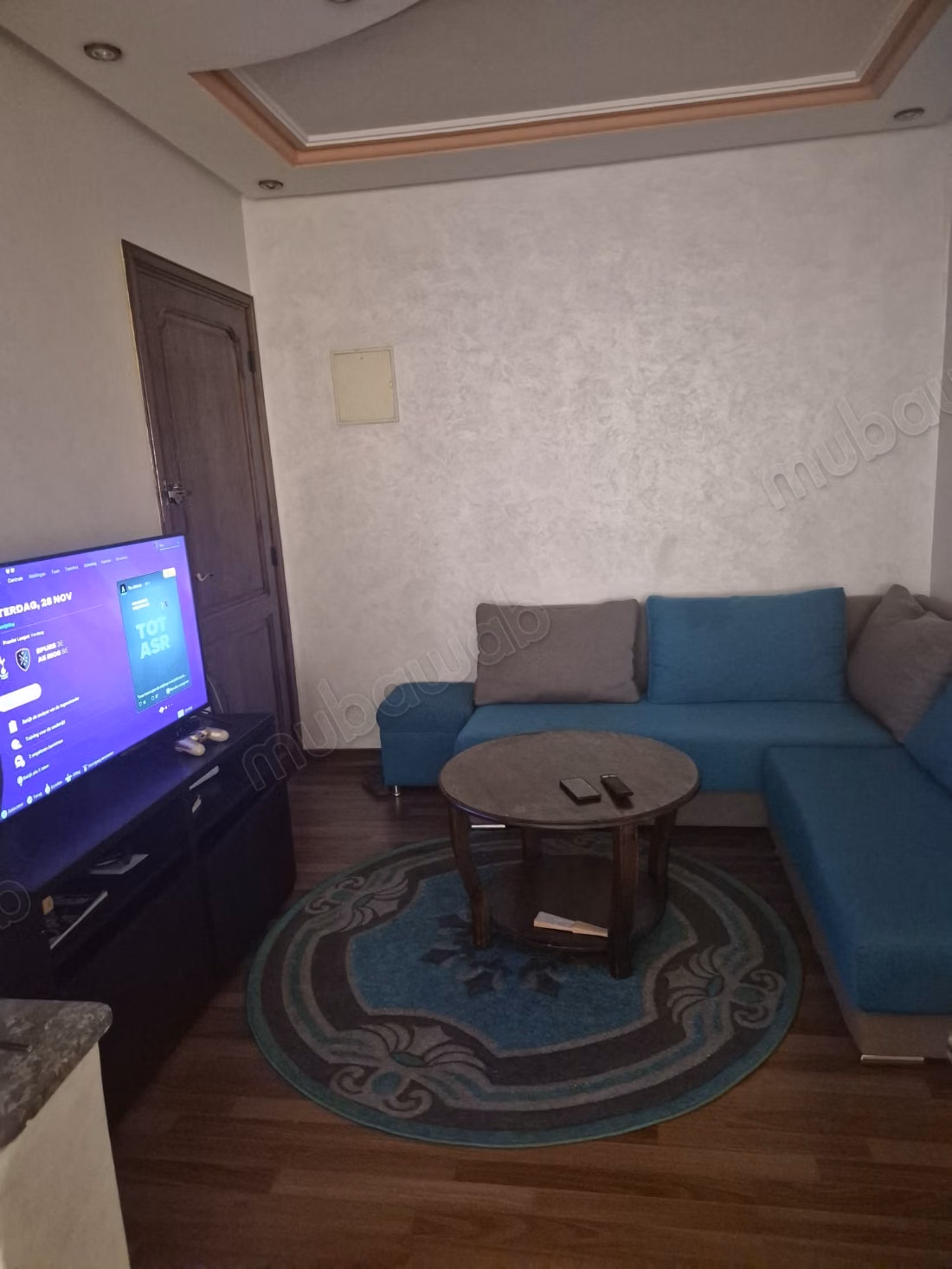 Superbe appartement à vendre à Al-Wifaq. Superficie 65 m². Porte solide, résidence sécurisée