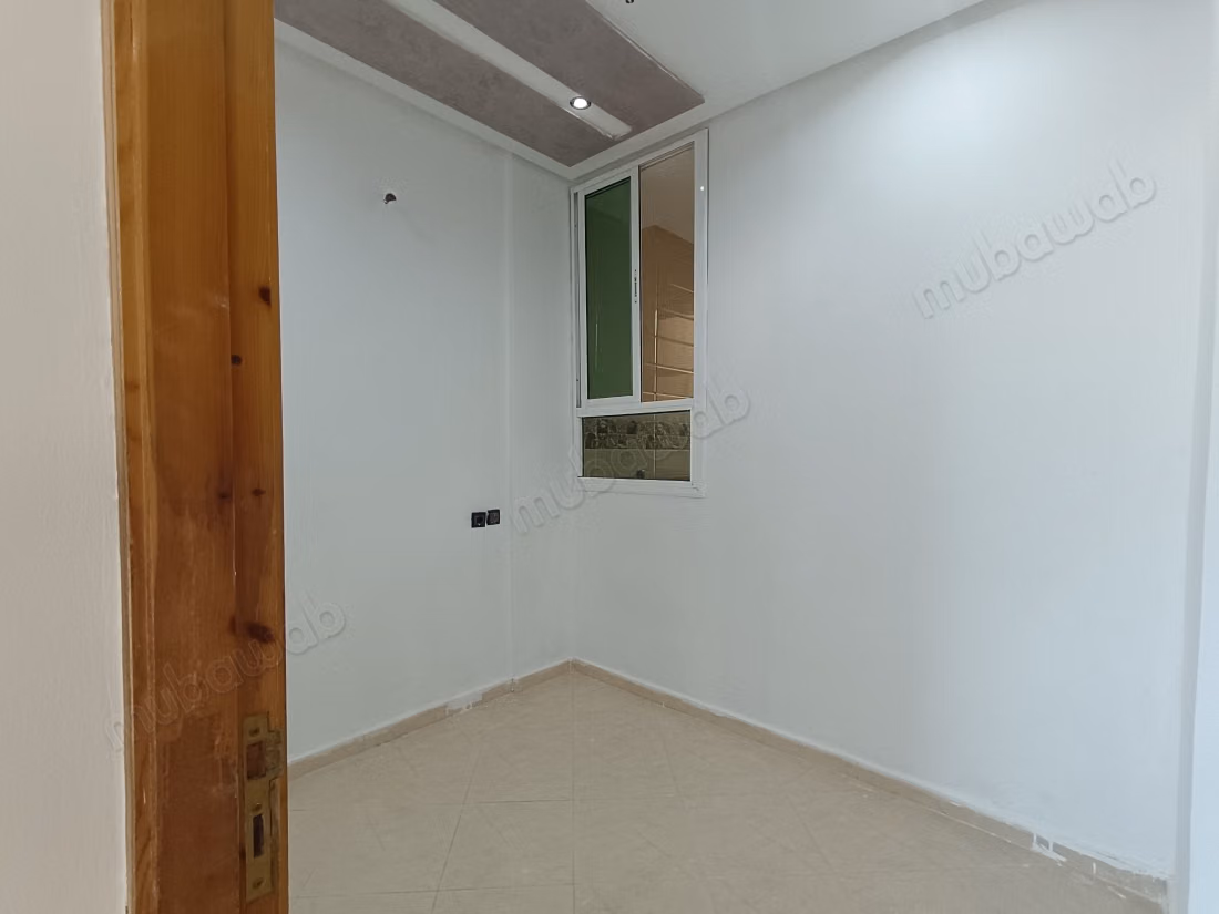 Appartement à louer à Riyad Al-Yasmin, Route Ain Chkef