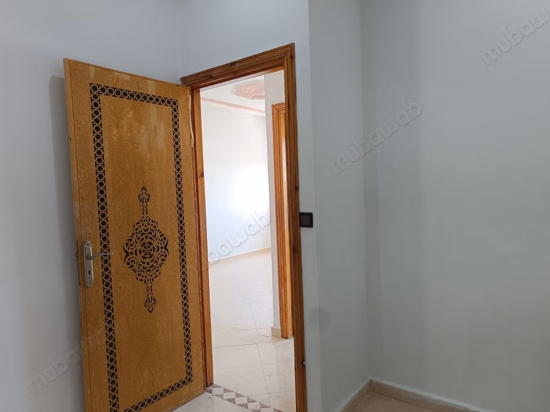 Appartement à louer à Riyad Al-Yasmin, Route Ain Chkef