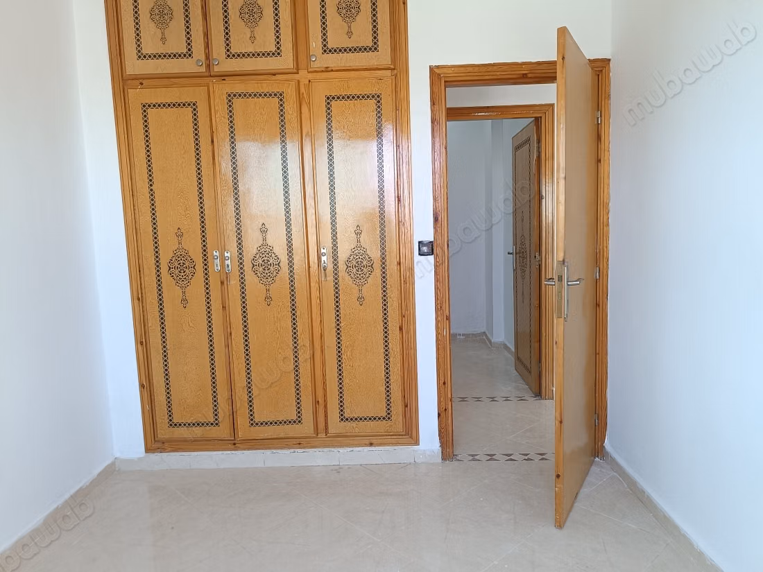 Appartement à louer à Riyad Al-Yasmin, Route Ain Chkef