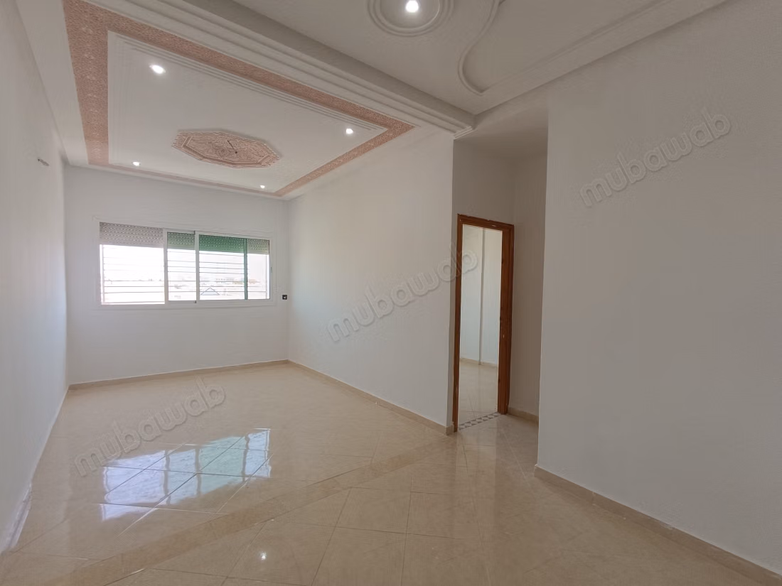 Appartement à louer à Riyad Al-Yasmin, Route Ain Chkaf