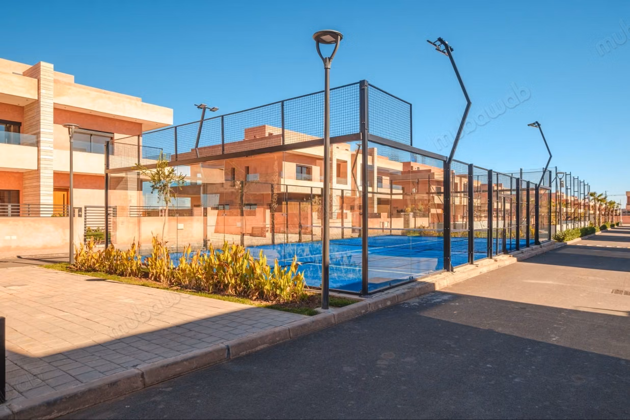 Elégante villa avec piscine privée