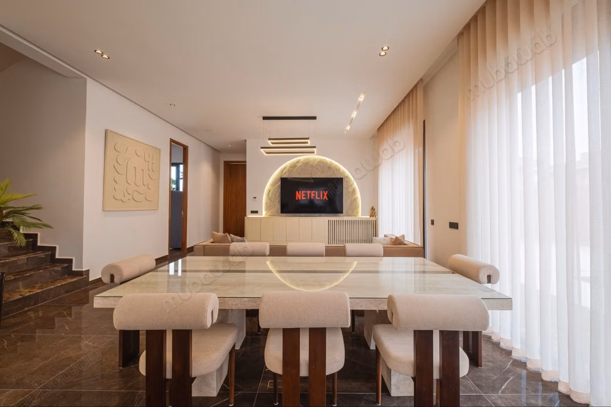 Elégante villa avec piscine privée