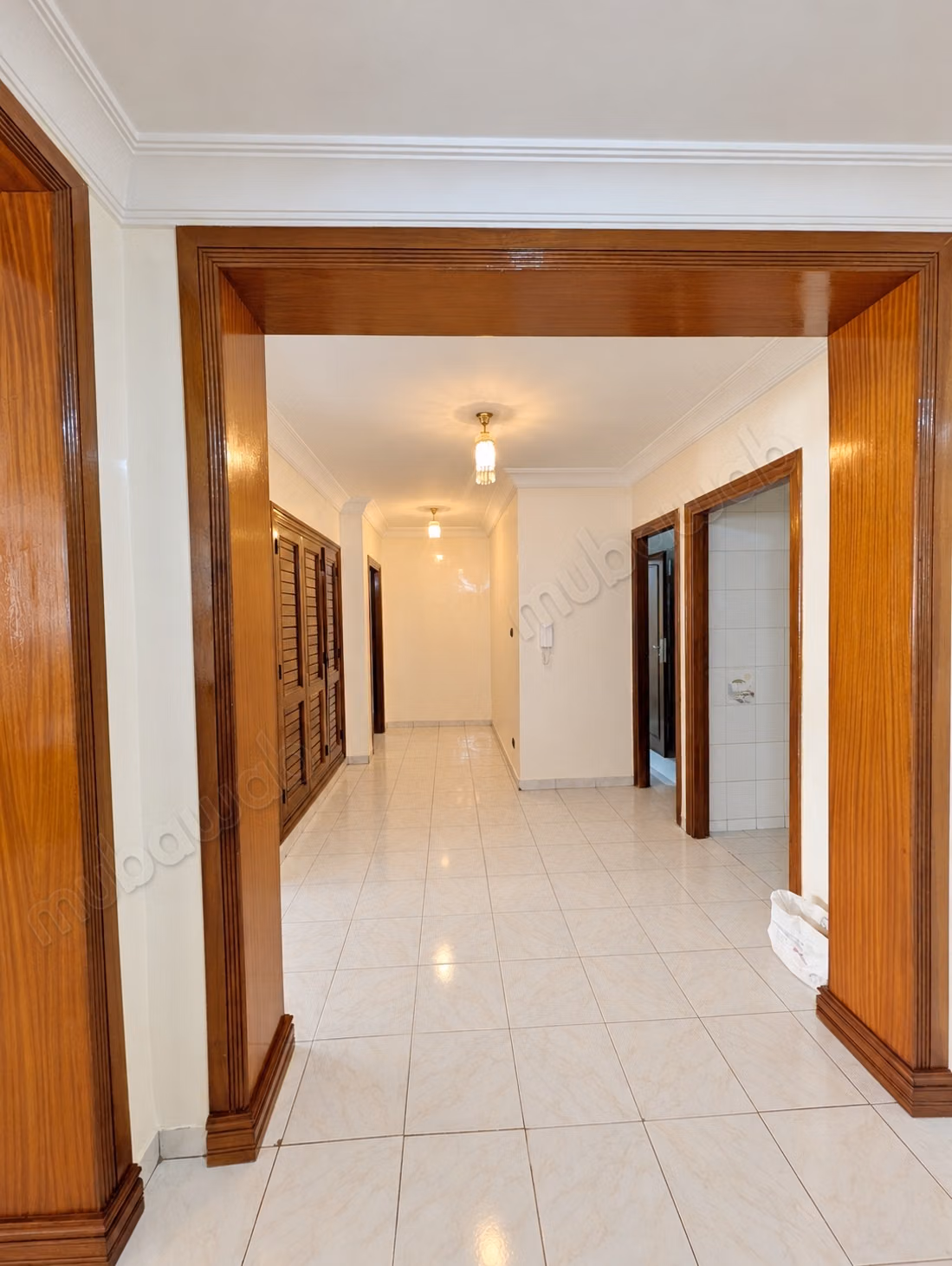Family apartment of 200 m² for sale in Racine