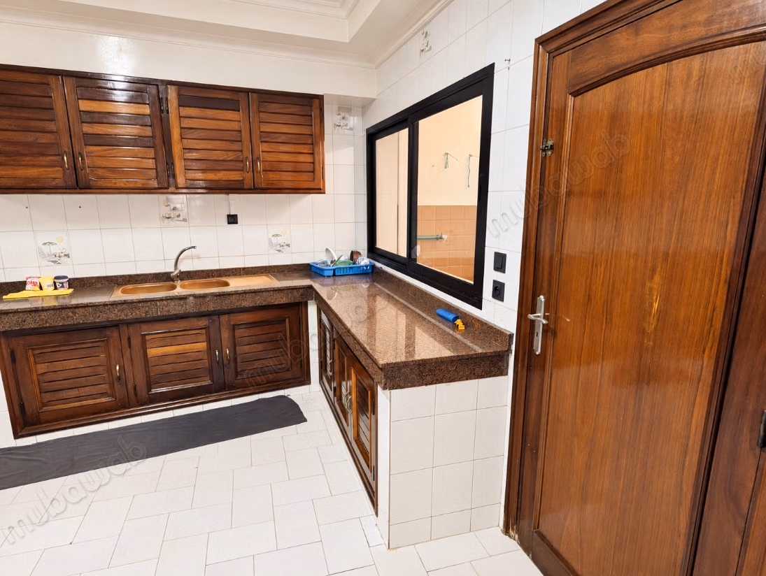 Family apartment of 200 m² for sale in Racine