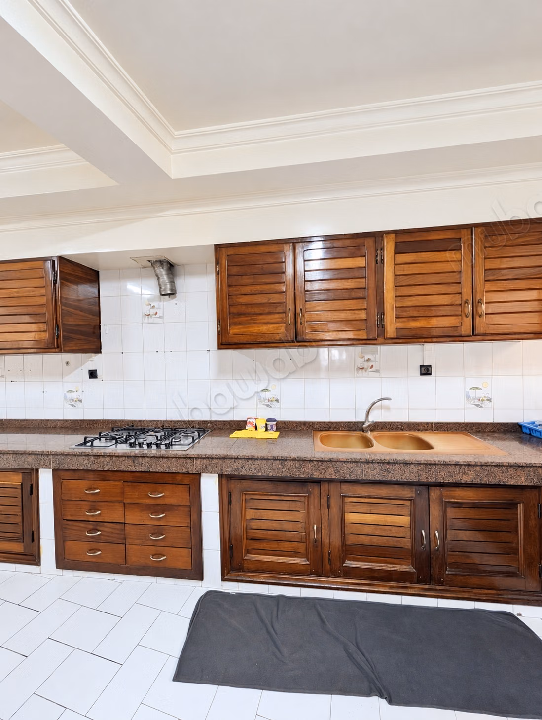 Family apartment of 200 m² for sale in Racine