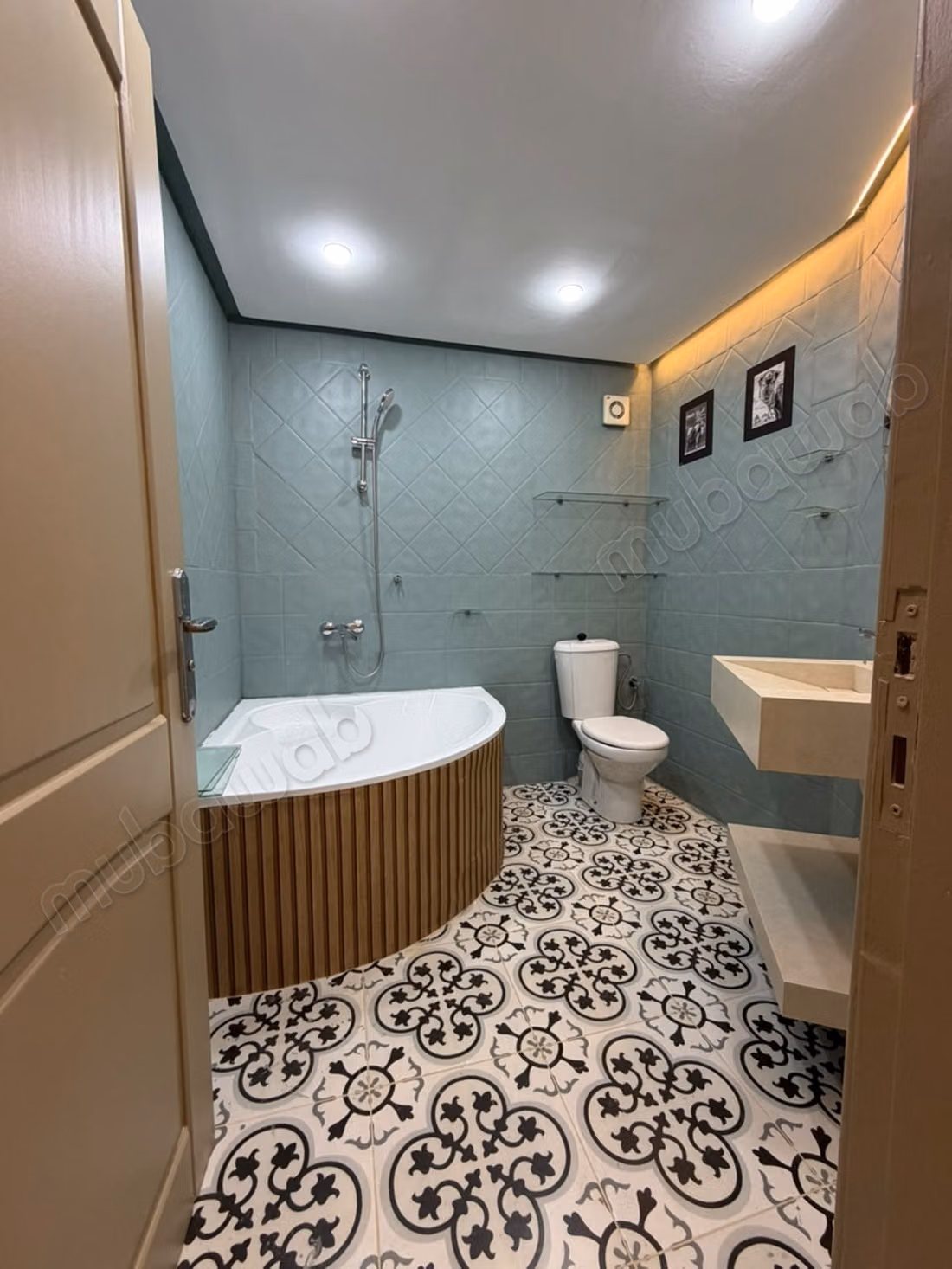 Venta directa de un apartamento renovado y amueblado de 56m² PLAZA