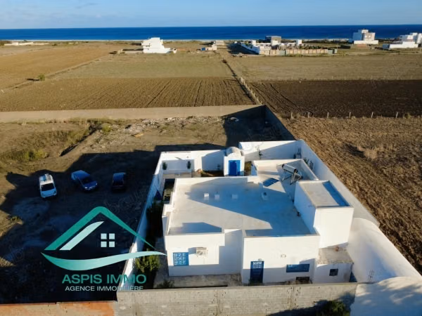 Maison avec piscine à dherwa kélibia