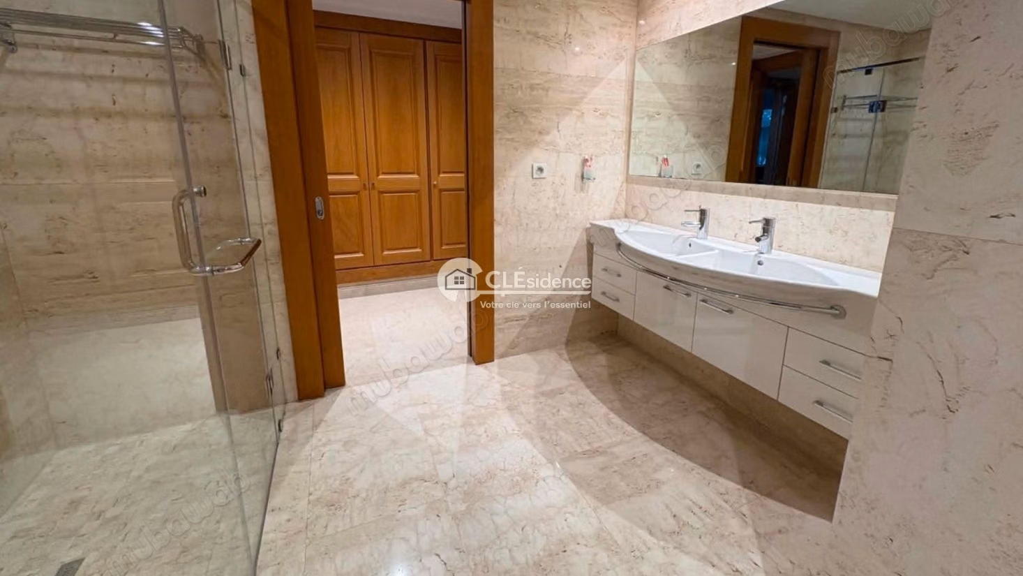 Magnifica Villa di Lusso alle Sponde del Lago 2