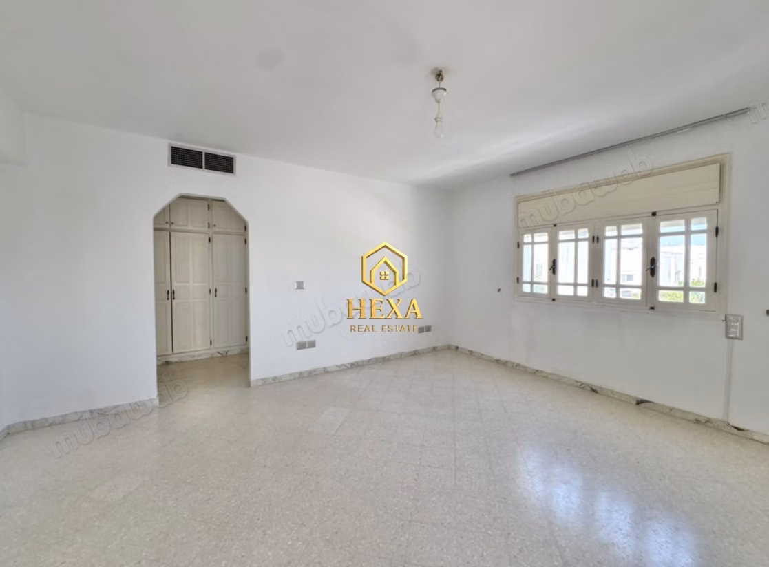 Villa S3 avec jardin et terrasse à La Marsa