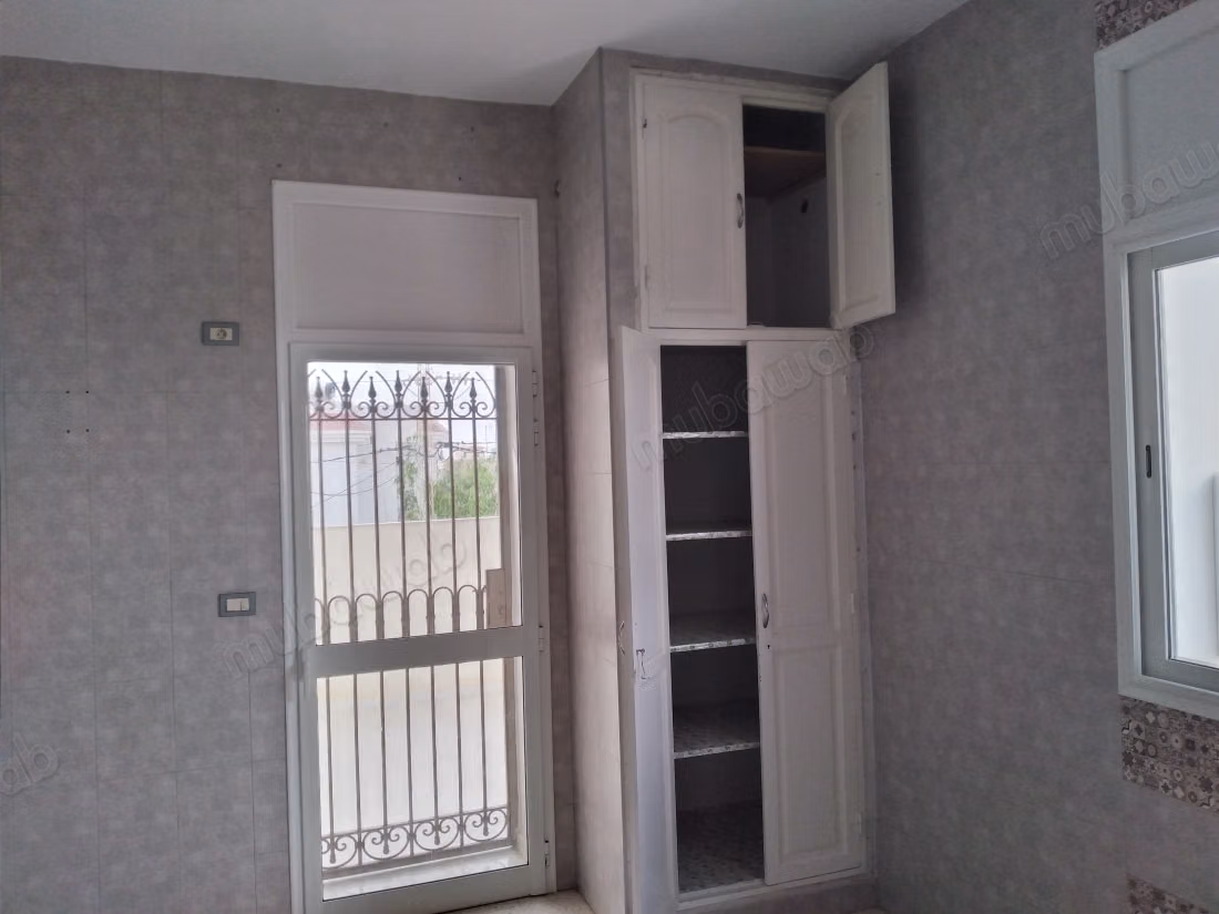 A vendre étage de villa