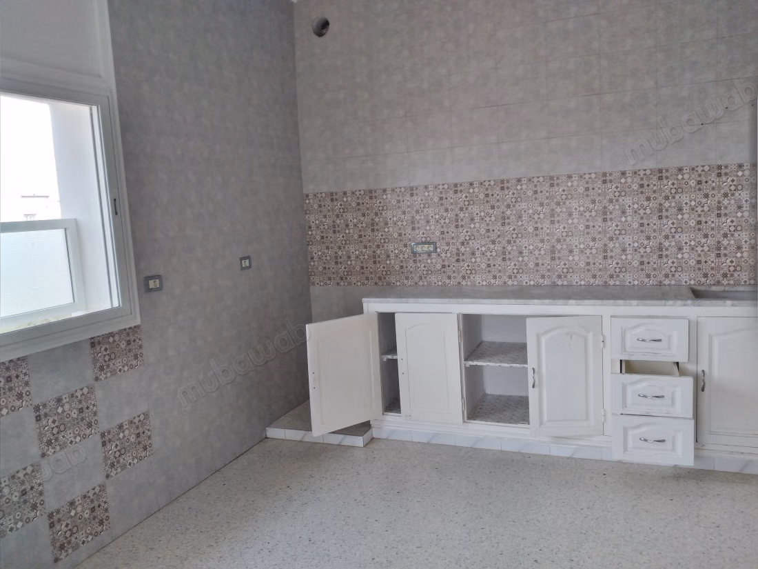 A vendre étage de villa