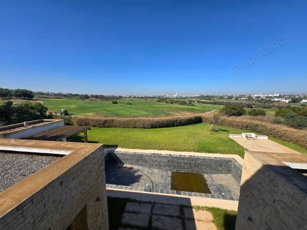 Villa di lusso in affitto a Ville Verte. 5 grandi stanze. Piscina, aria condizionata