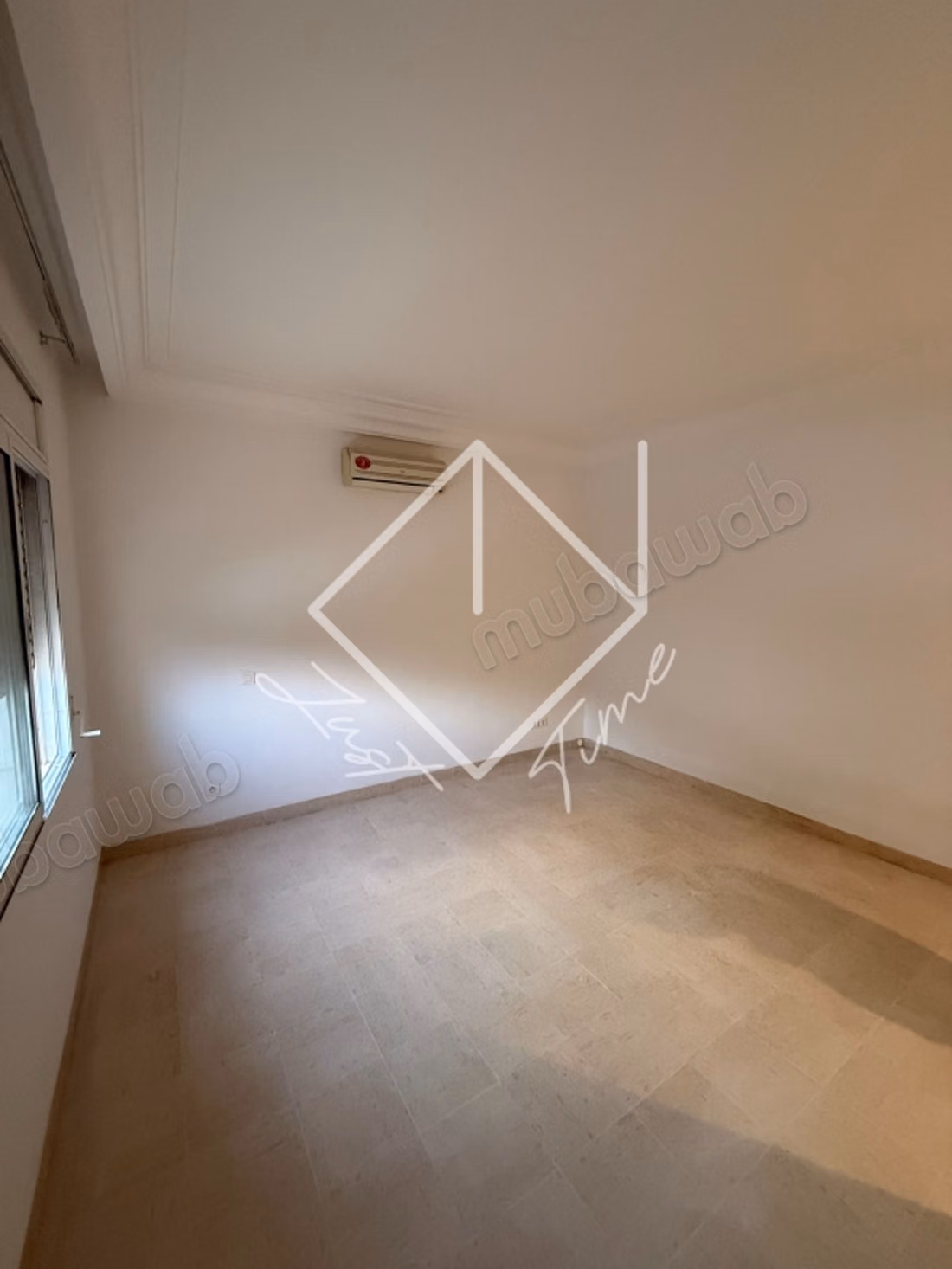 Appartement s3 à louer à ennasr 1
