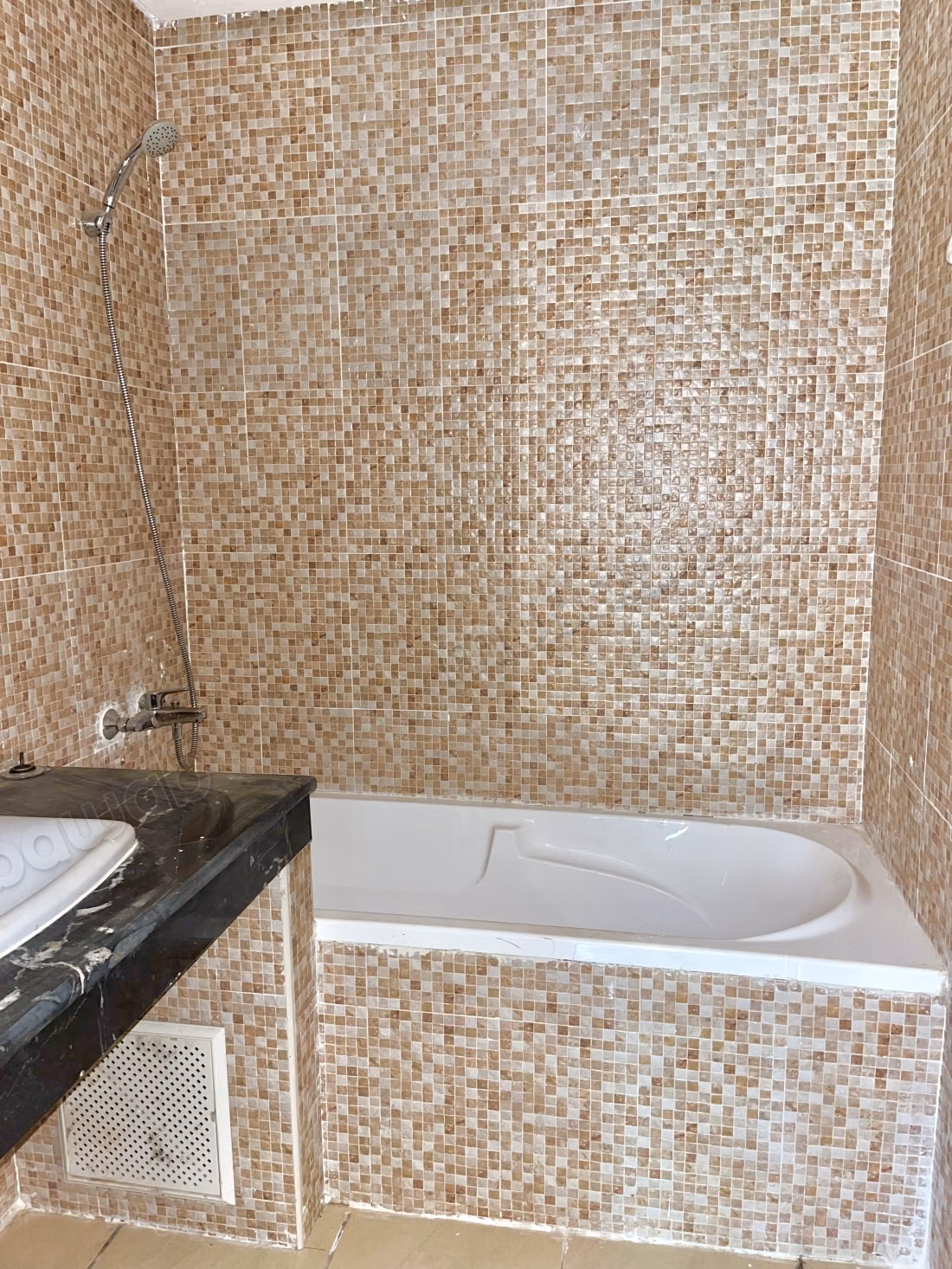 Appartement situé à Ifrane 
Résidence piscine