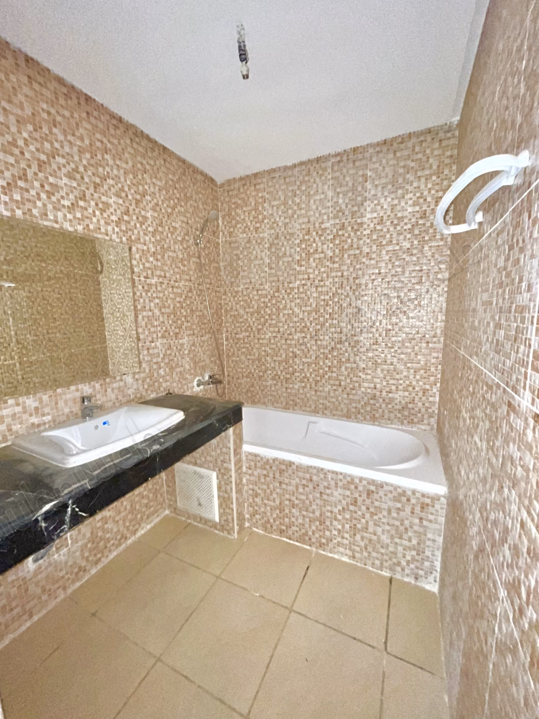 Appartement situé à Ifrane 
Résidence piscine