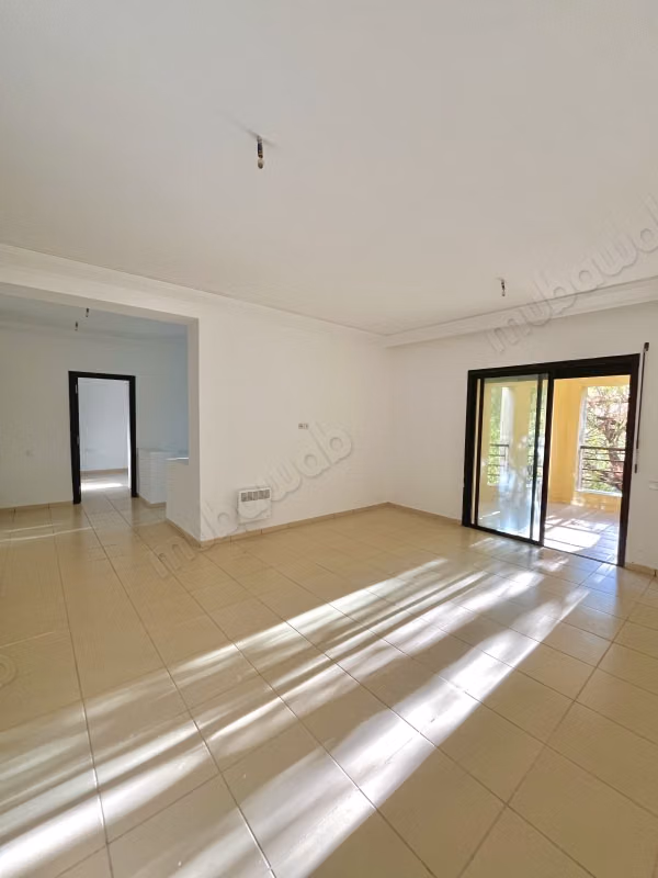 Appartement situé à Ifrane 
Résidence piscine