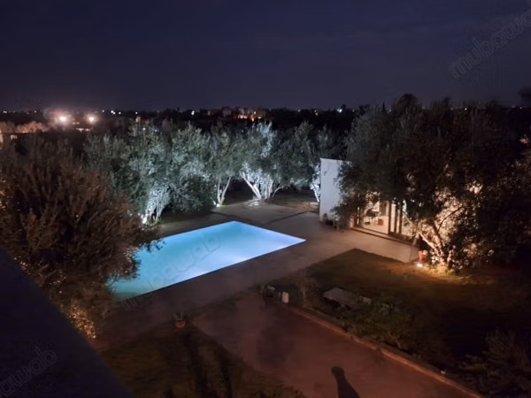 Casa de lujo en alquiler en la Ruta de Fez. Superficie total 2400 m². Amueblado