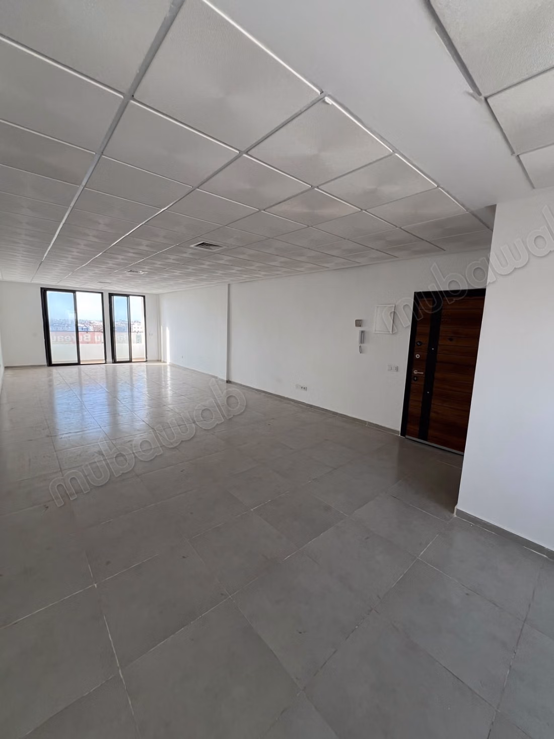 Bureau 74 m² à Louer Double Façade,
salé el jadida