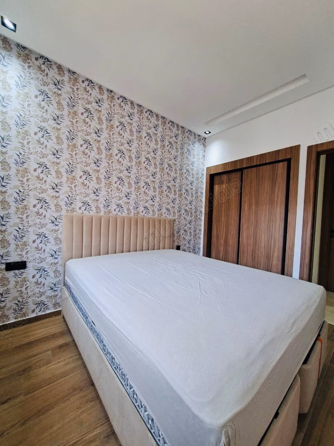 Moderne appartement de 3 chambres à louer 
Quartier hivernage