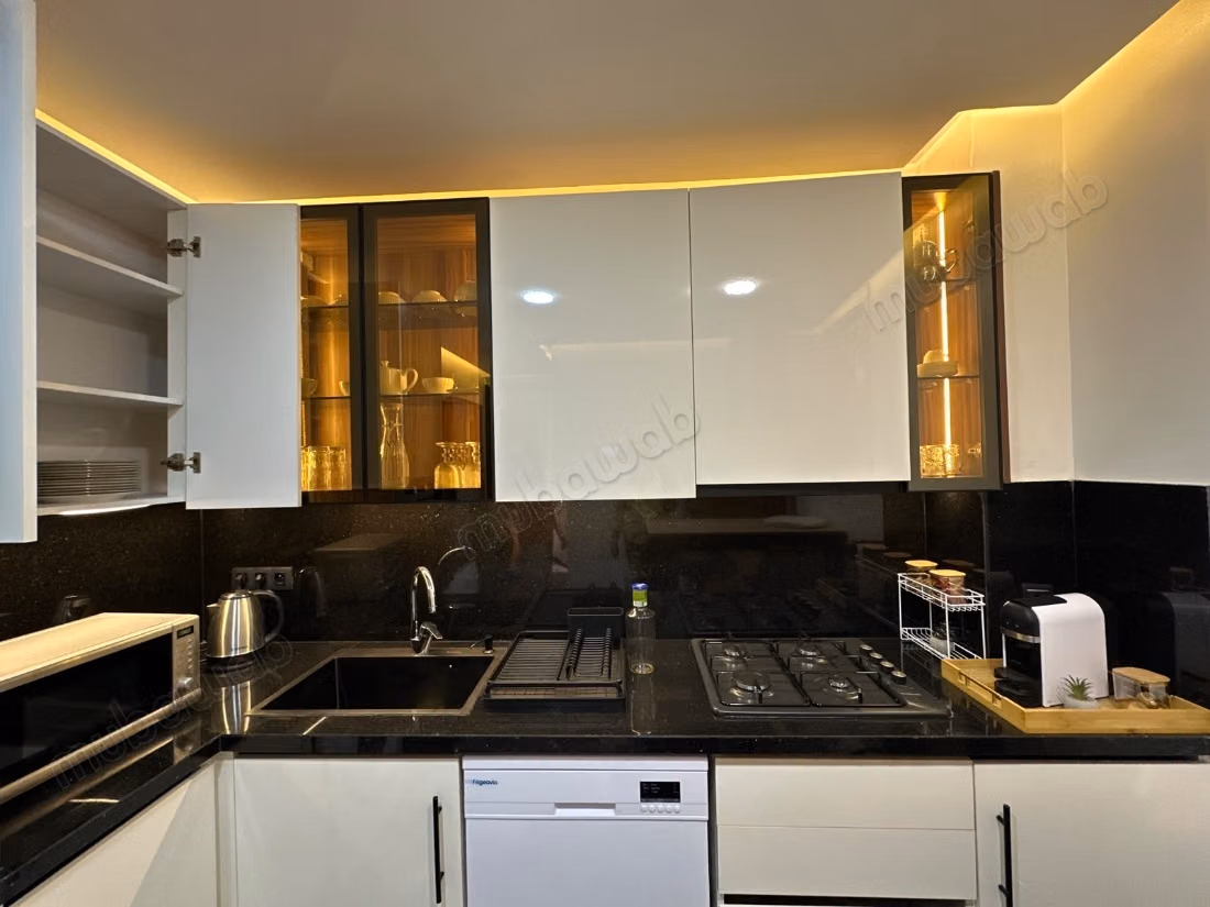 À LOUER – Appartement neuf meublé de haut standing