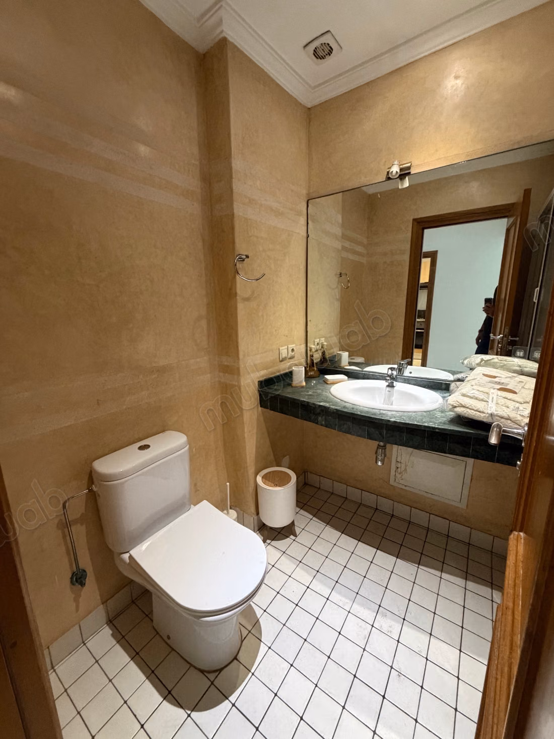 Affitta questo appartamento a Racine. 1 camera. Arredato