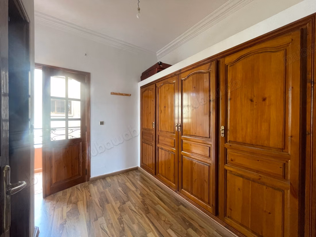 À louer: Maison 216 m2 à louer à TARGA