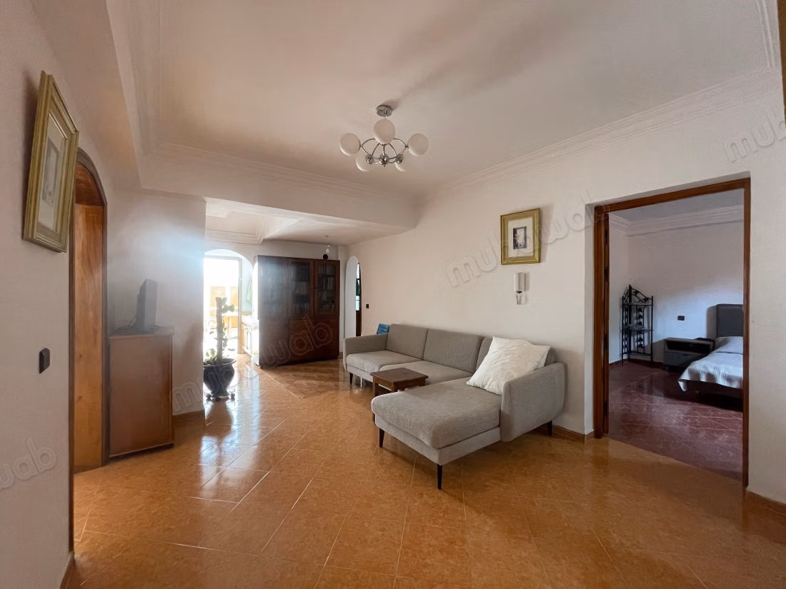 À louer: Maison 216 m2 à louer à TARGA
