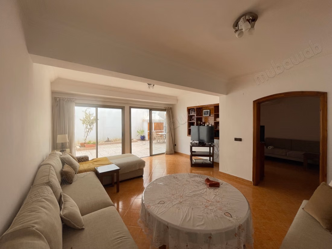 À louer: Maison 216 m2 à louer à TARGA