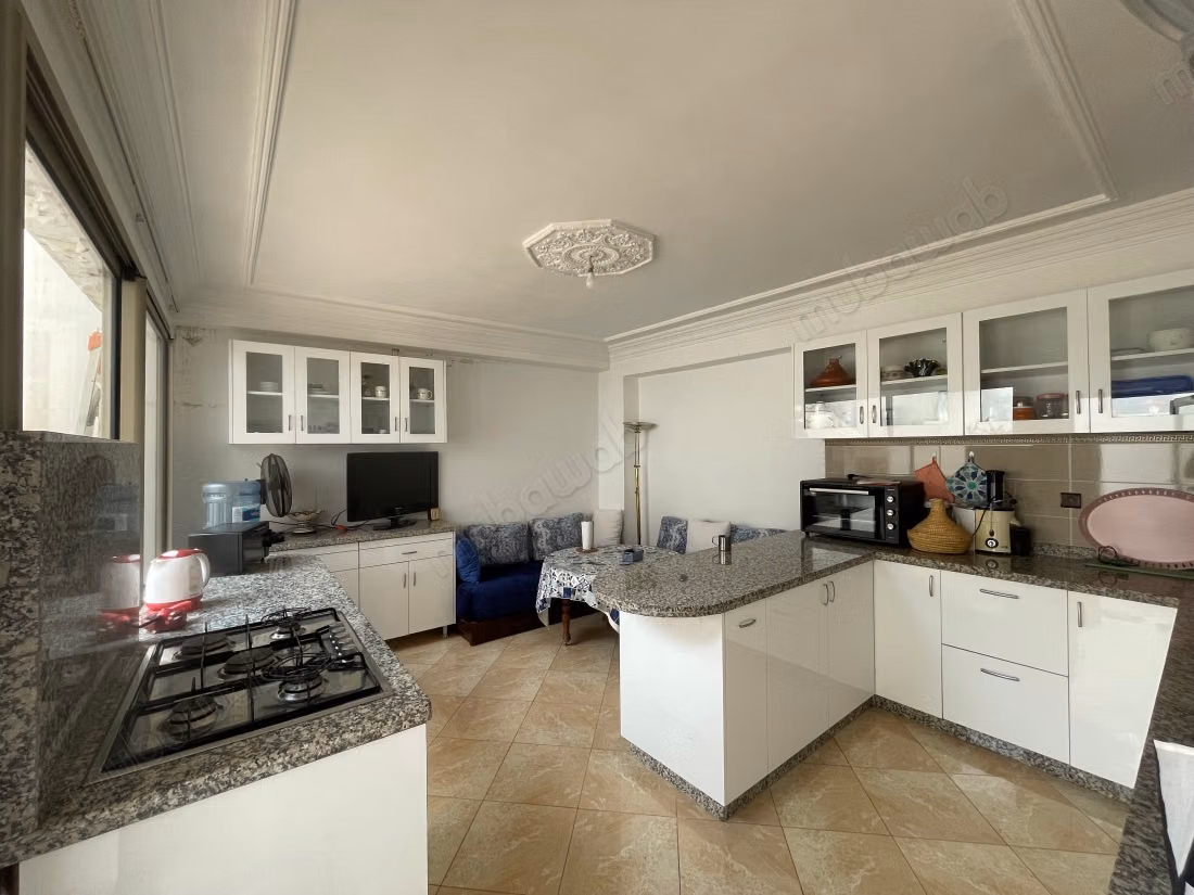 À louer: Maison 216 m2 à louer à TARGA