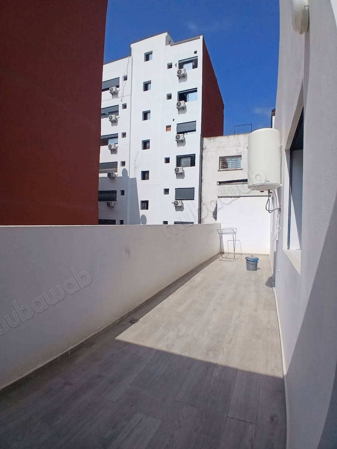 Bel appartement neuf avec terrasse au centre ville