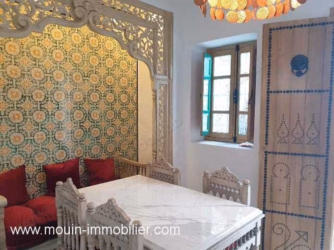 La Maison Traditionnelle