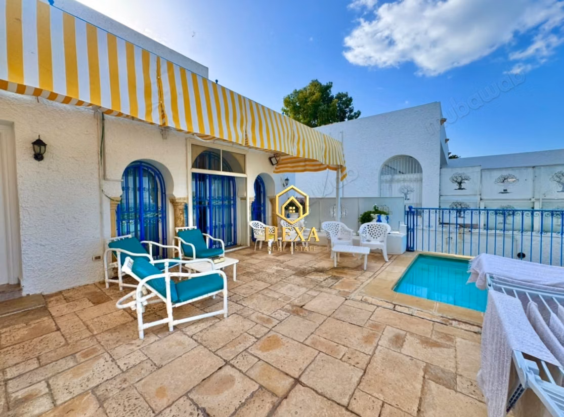Villa S3 meublée vue mer et piscine à La Marsa