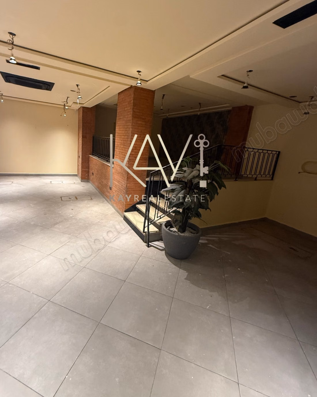 Local commercial à louer à Nejma – Tanger – 300 m²
