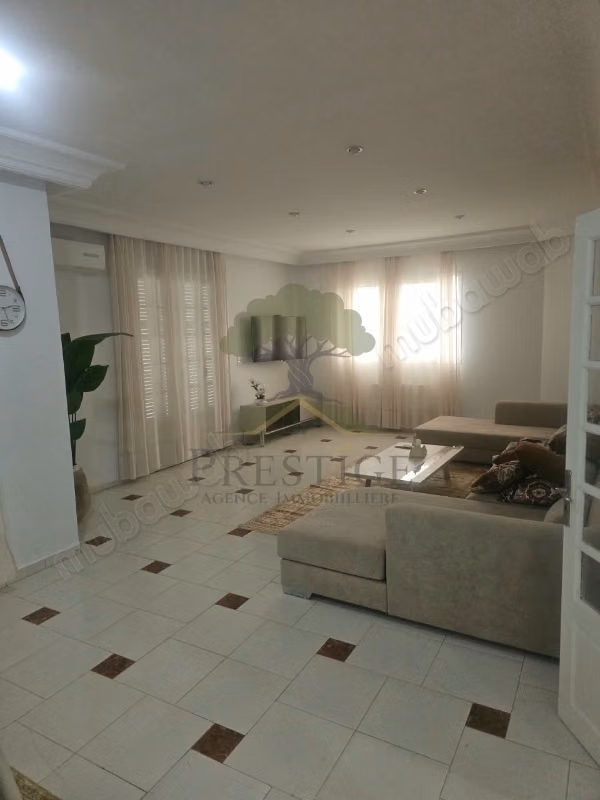 طابق فيلا S3 للإيجار في بوحسينة سوسة