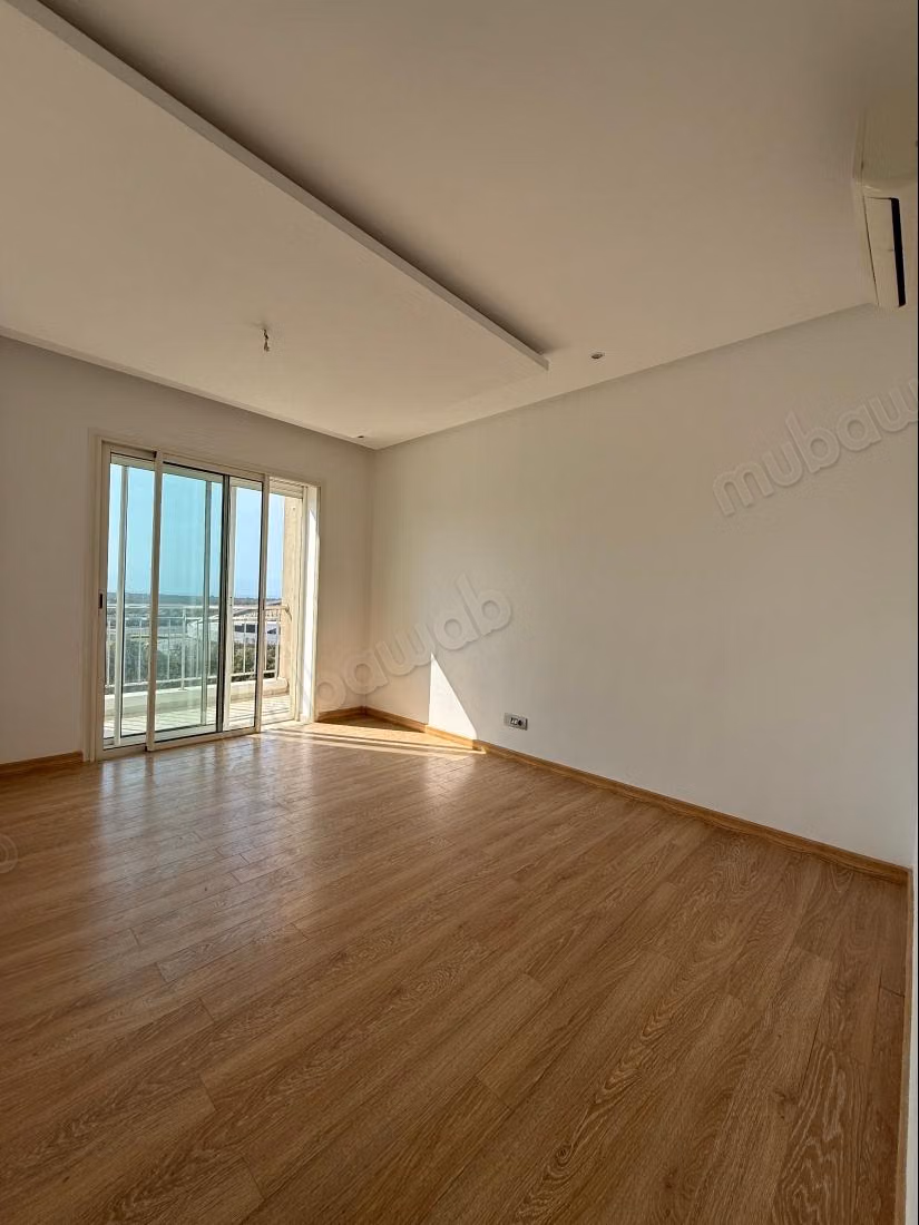 Appartement en vente à Riyad. 3 pièces. Résidence avec concierge, climatisation générale