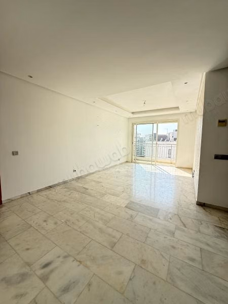 Appartement en vente à Riyad. 3 pièces. Résidence avec concierge, climatisation générale