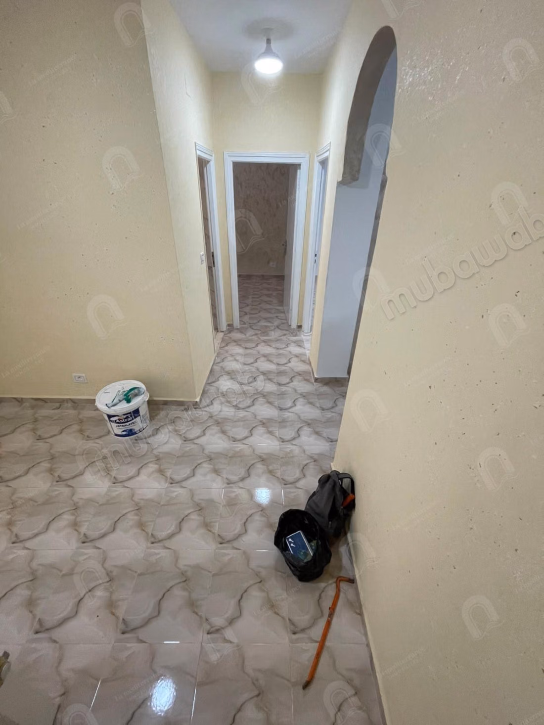 For sale an S2 apartment in Khaznadar
