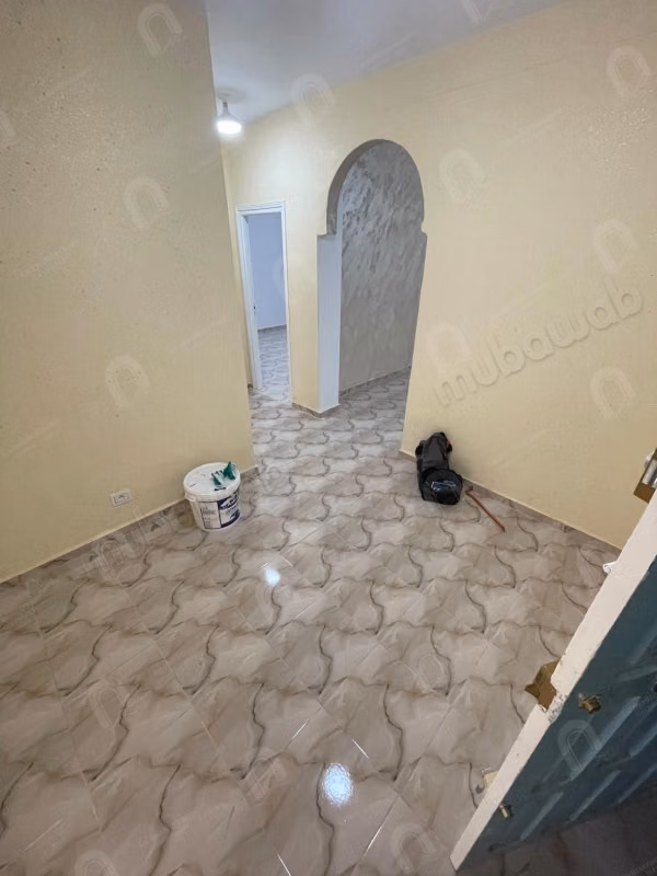 For sale an S2 apartment in Khaznadar