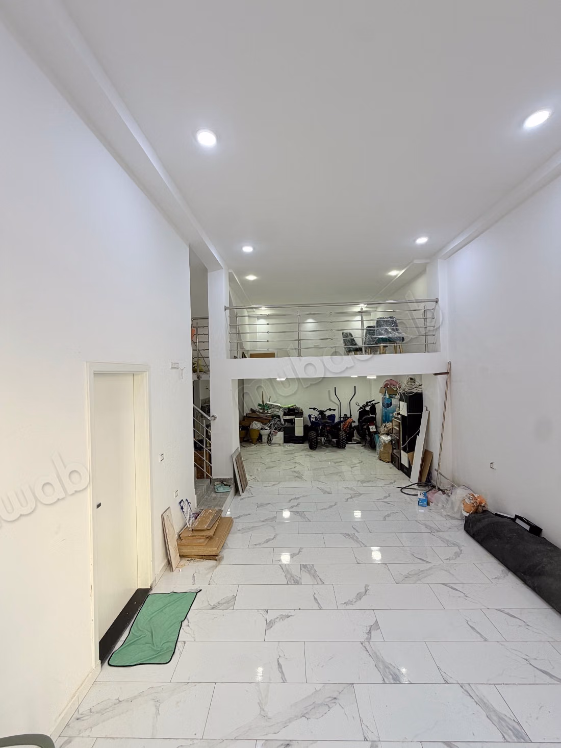 Beau local commercial en location à Tanja Balia.
Surface totale 70 m².
Résidence sécurisée