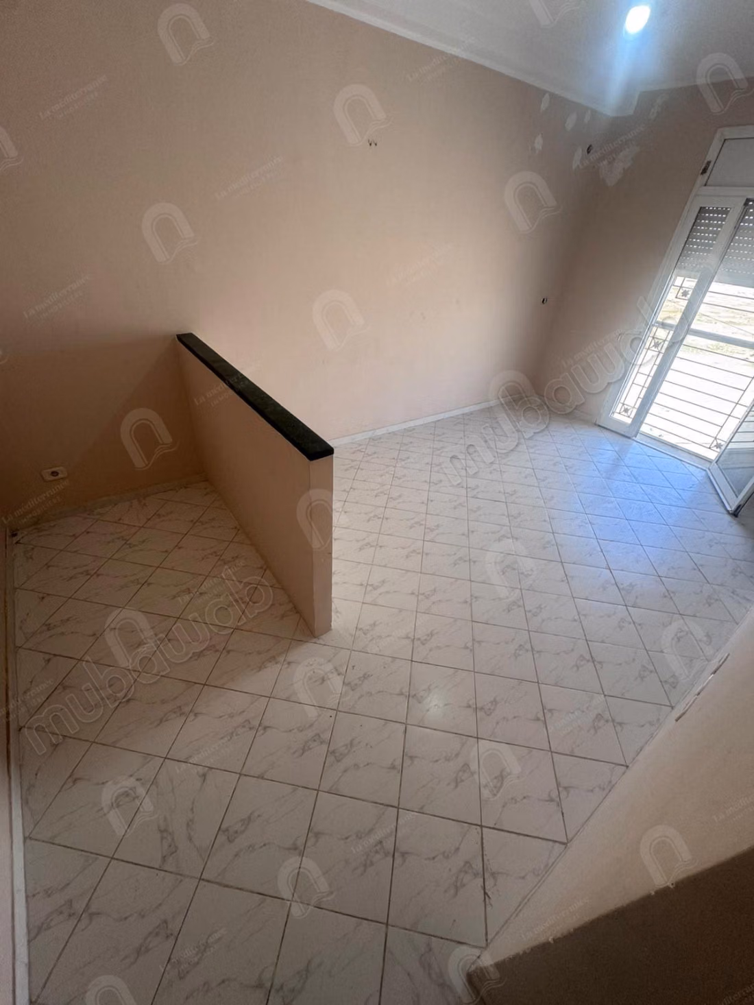 For sale an S2 apartment in Manouba