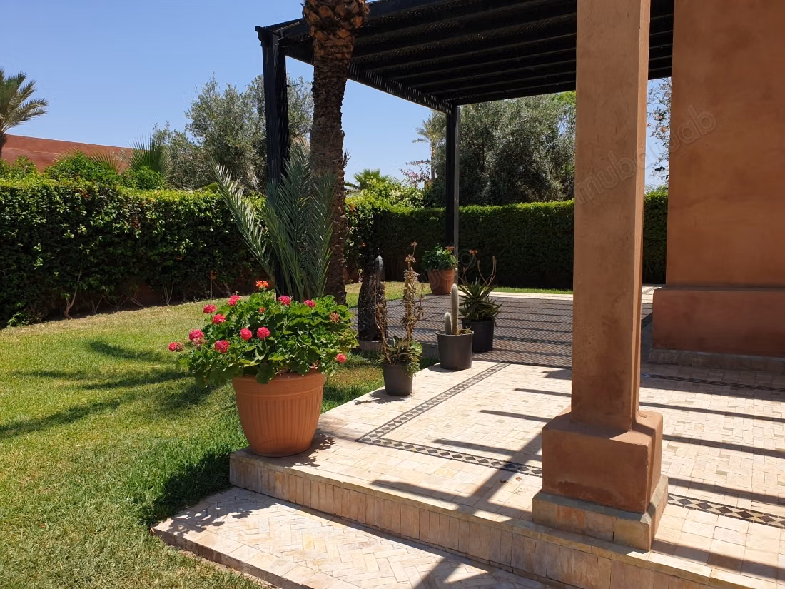 Villa 3 chambres avec piscine palmeraie